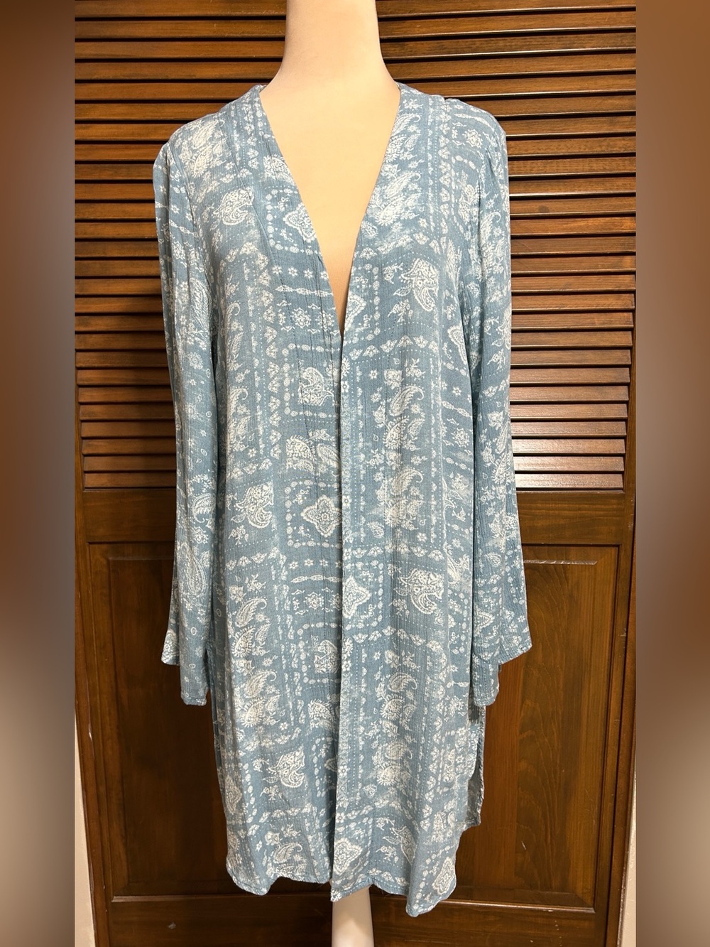 Knox Rose Light Blue Paisley Open Front Kimono Coverup Cardigan Wrap Size M